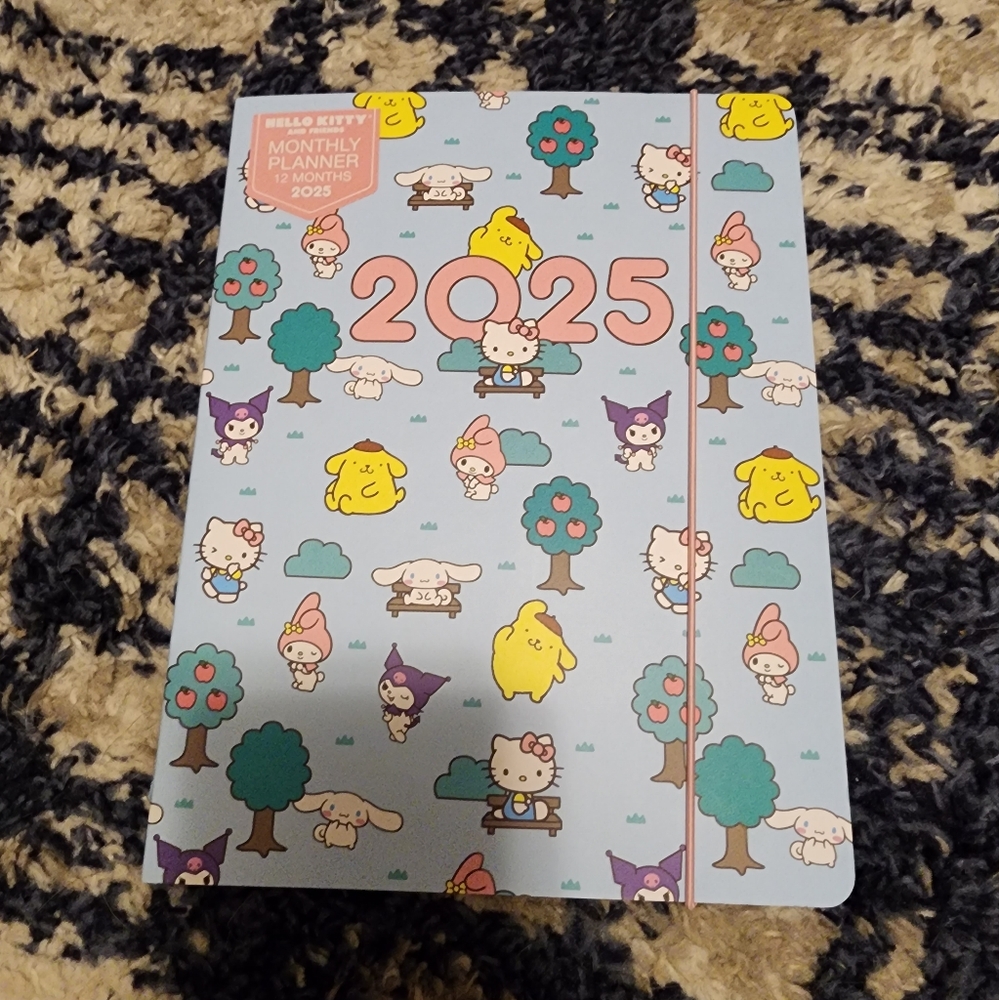 Hello Kitty 2025 Planner